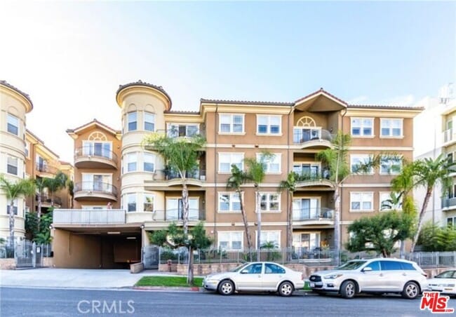 Building Photo - 917 S New Hampshire Ave Unit 415 Rental