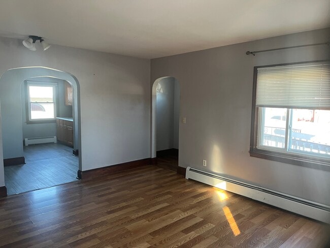 Photo - 191 S Plank Rd