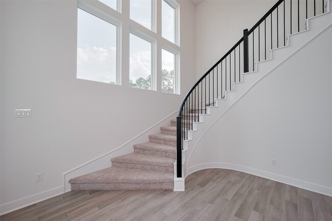 Photo - 16803 Jacobs Peak Path