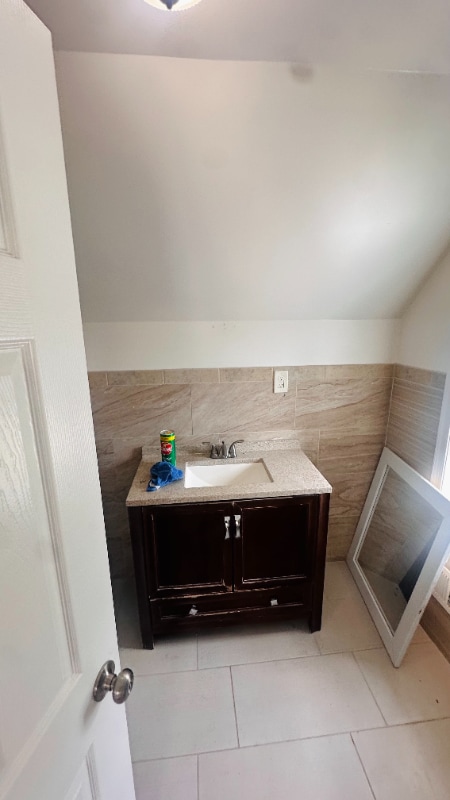 Photo - 5115 E Roosevelt Blvd Unit B