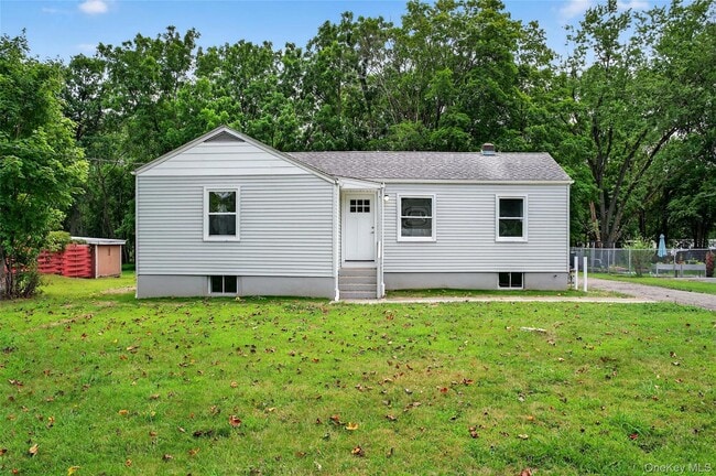 Building Photo - 171 E Main St Rental
