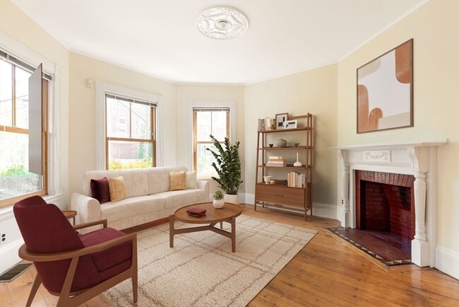 Building Photo - 343 Pearl St Unit 1