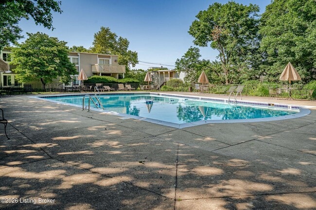 Photo - 1935 Gardiner Ln Unit D63