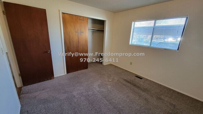 Photo - 496-32 1/8 32 1/8 Rd