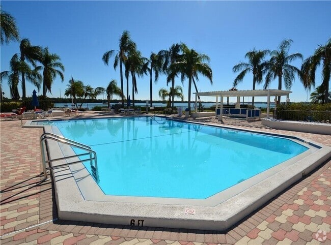 Building Photo - 6104 Palma Del Mar Blvd S Unit 104 Rental