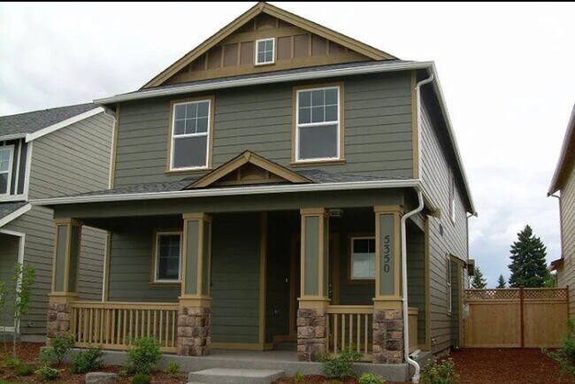 3 Bed Room 2.5 Bath Home - 3 Bed Room 2.5 Bath Home