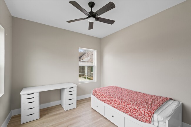 Photo - 2614 Piemonte Ave