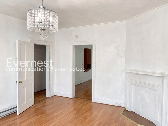 Photo - 1204 N 20th St Unidad Apt 2