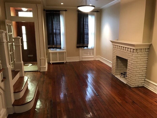 Livingroom - 1518 S 13th St