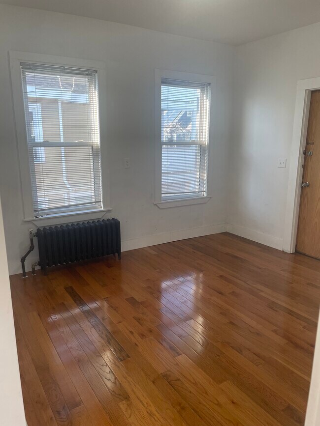 150 Glenway St Unit #2