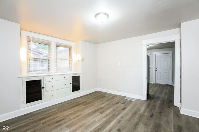 Photo - 935 N Gibson Ave