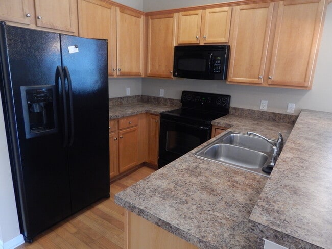 Photo - End Unit 3 Bedroom/3 Bath in Saylor's Watc...