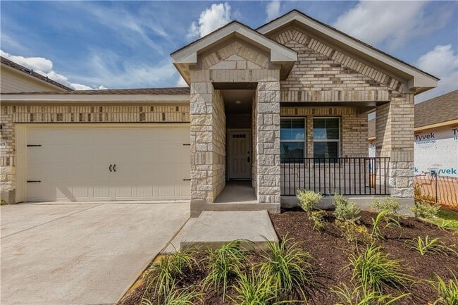 Photo - 13905 Heartland Dr Casa