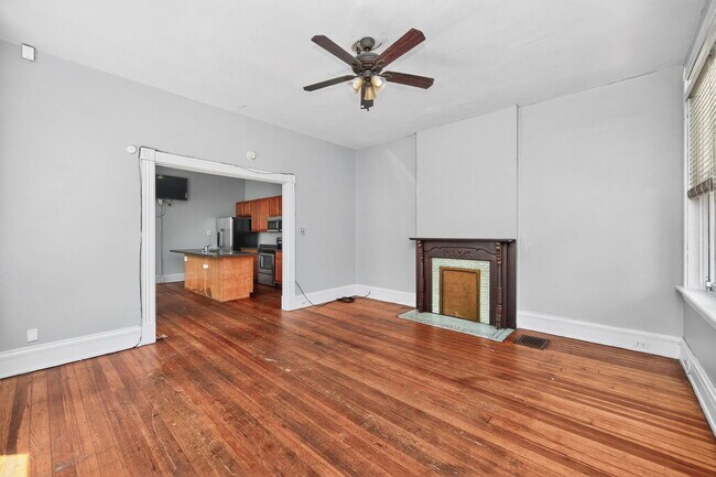 209 Bosley St Unit 209b