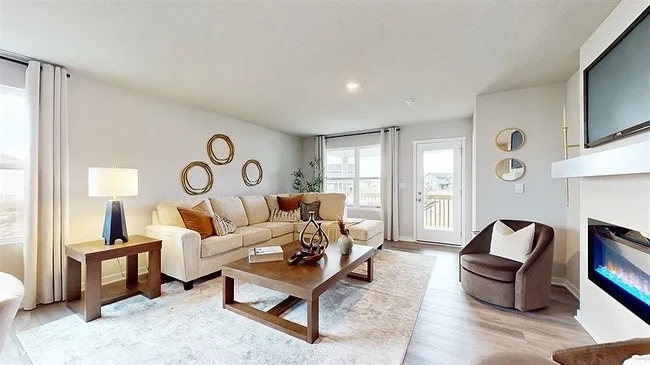 1242 NW Williamsburg Ln