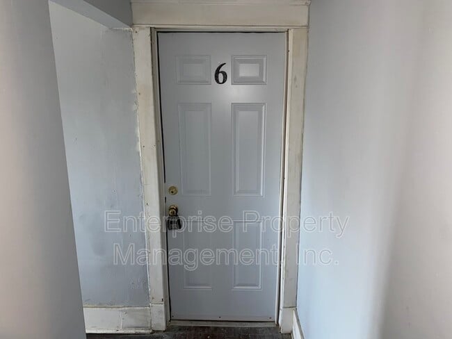 1111 North Pkwy Unit 6