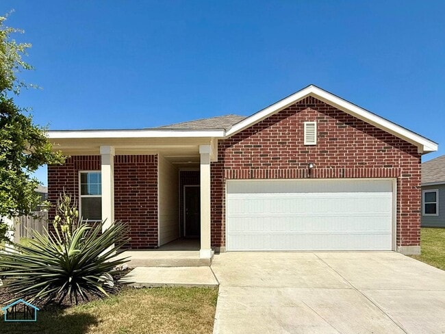 Building Photo - Beautiful 4-Bedroom 3-Bath Single Story Home Conveniently Located near Loop 1604, I-10, and FM 1516!