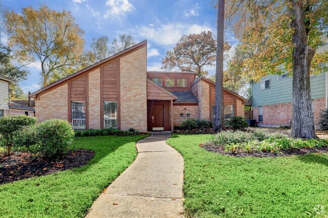 Building Photo - 5618 Enchanted Timbers Dr Rental
