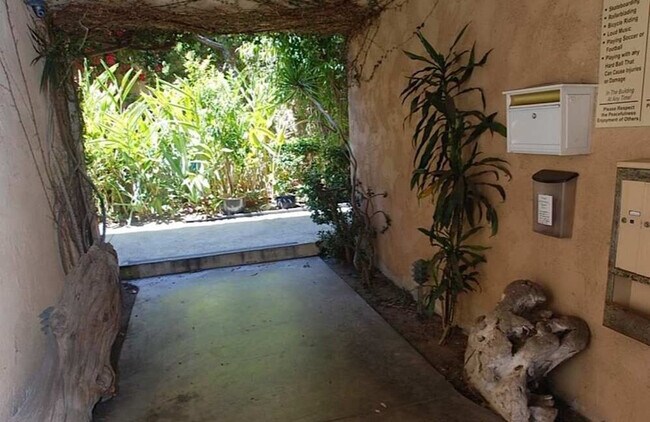 Photo - Cerca Del Mar