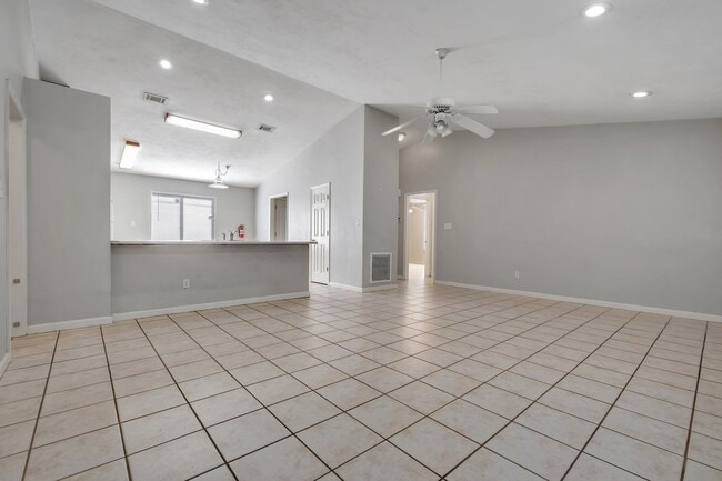 712 W Brevard St