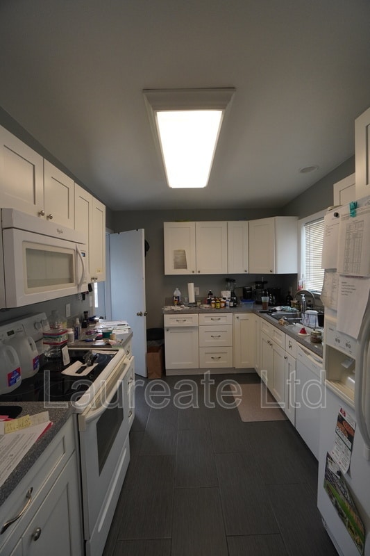 Photo - 4580 S Fox St