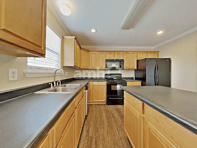 Photo - 102 Baker Springs Ln