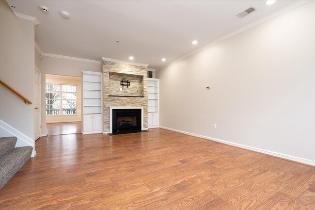 Photo - 77 Harbour Heights Dr