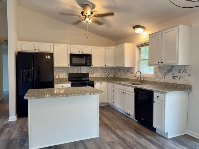104 Willow Trail