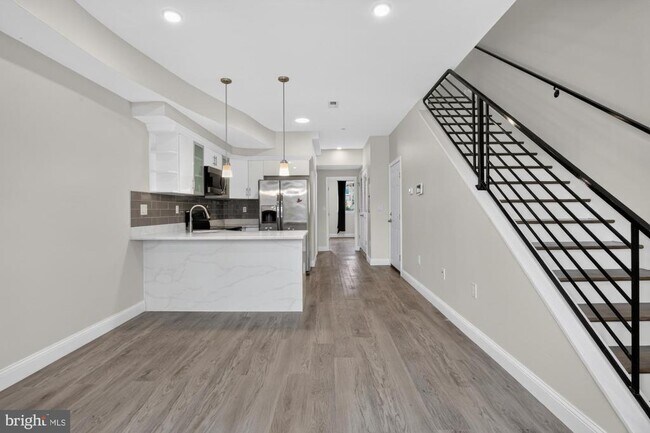 Photo - 519 N 11th St
