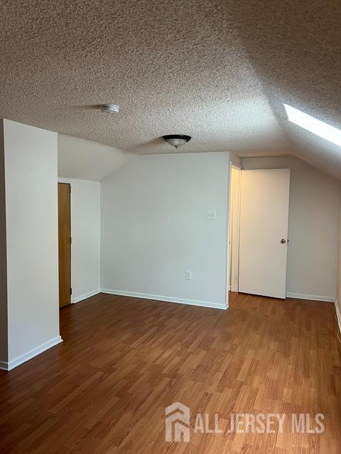 Photo - 304 Hampshire Dr