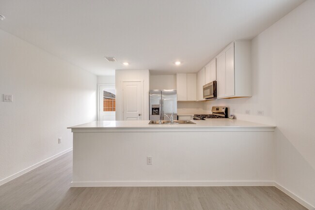 Photo - 3901 Pontchartrain Pkwy