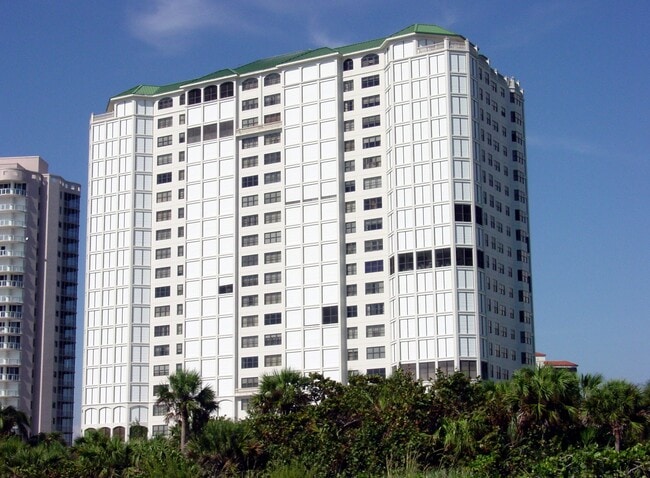 Vista al noreste de Vanderbilt Beach - Carlysle At Bay Colony