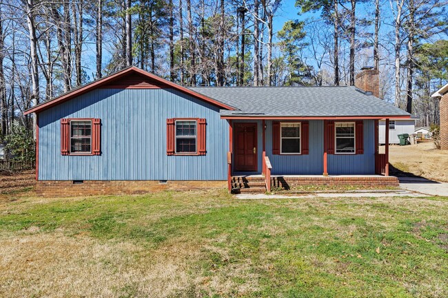 Single Family Ranch in Garner: Available Now - Single Family Ranch in Garner: Available Now Casa