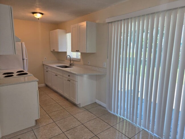 Photo - Spacious Riviera Beach Rental with Large B...