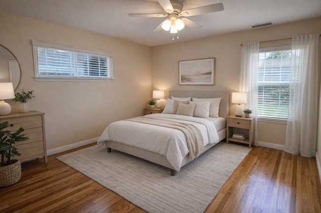 Photo - 5818 E Scrivener St