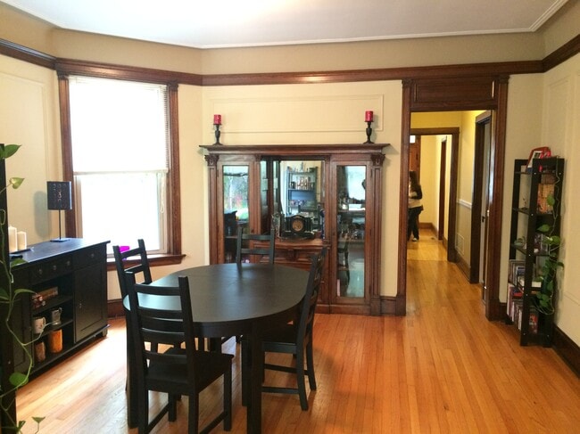 Photo - 1463 W Berwyn Ave Unit 1