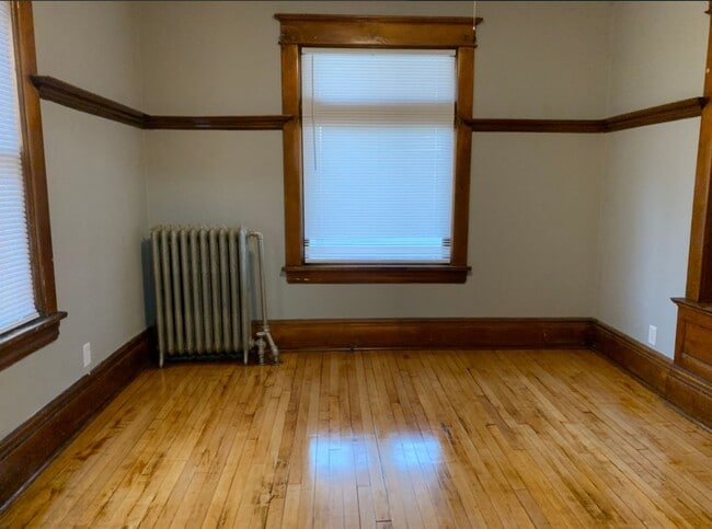 Photo - 3 Bedroom 1 Bathroom House in St.Paul!
