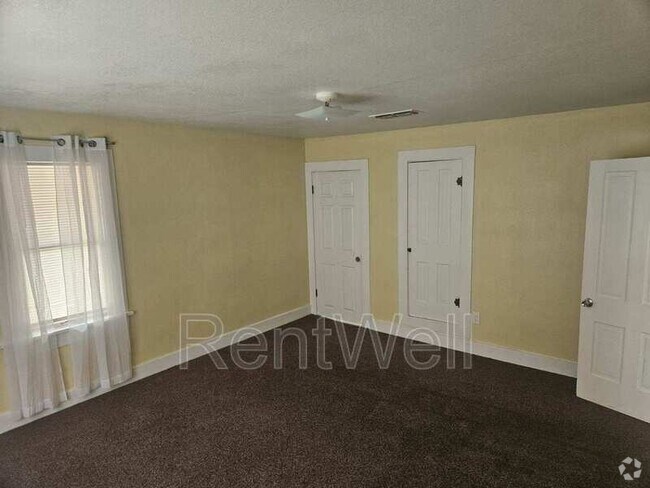 Building Photo - 1620 Avenue M - C Rental