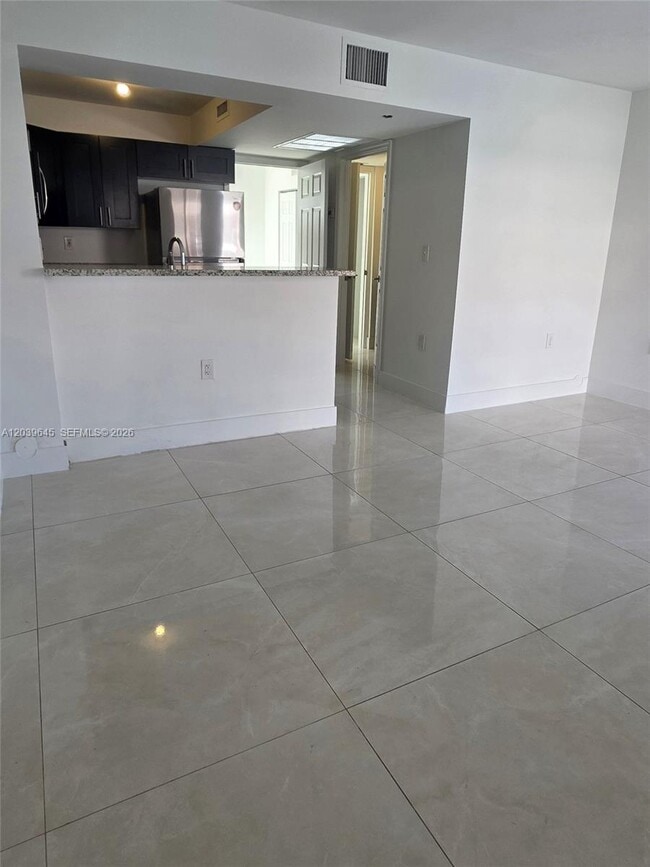 Photo - 2154 W 60th St Unit 12111