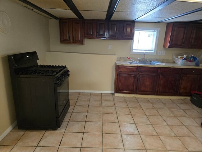 Photo - 27 Shelby St Unidad Basement