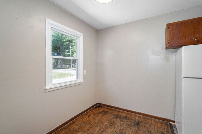 Photo - 708 S West Ave