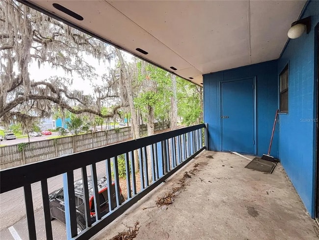 Photo - 2811 SW Archer Rd Unidad T