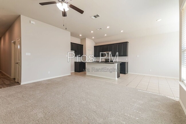 Photo - 1120 Salem Dr