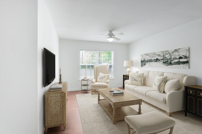 Photo - Willow Trace