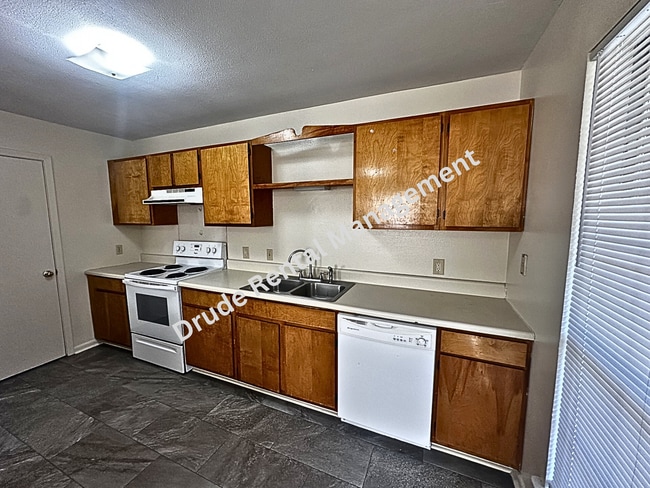 Photo - 111 Mallard Dr Unit A