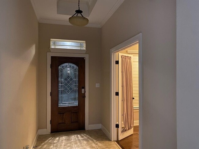 Photo - 1109 Williams Way