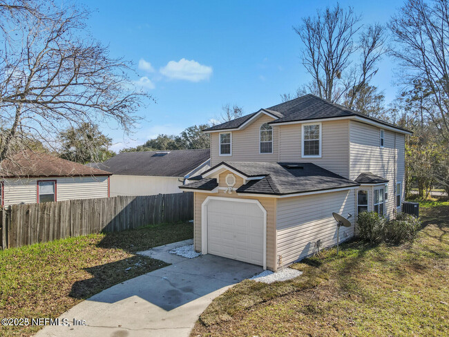 Photo - 8392 Argyle Corners Ct House