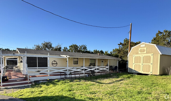 Building Photo - 1808 McIver Unit B Rental