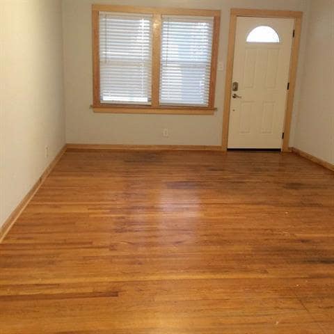 Photo - 3241 Aurora St