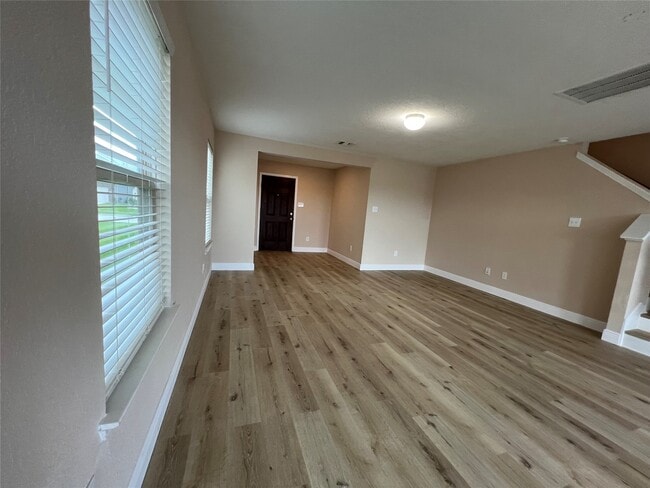 Building Photo - 2514 Hawthorn Park Ct Rental